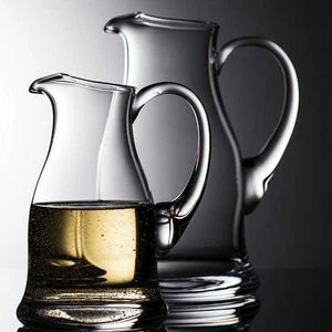 Jugs Carafes Decanters & Bottles