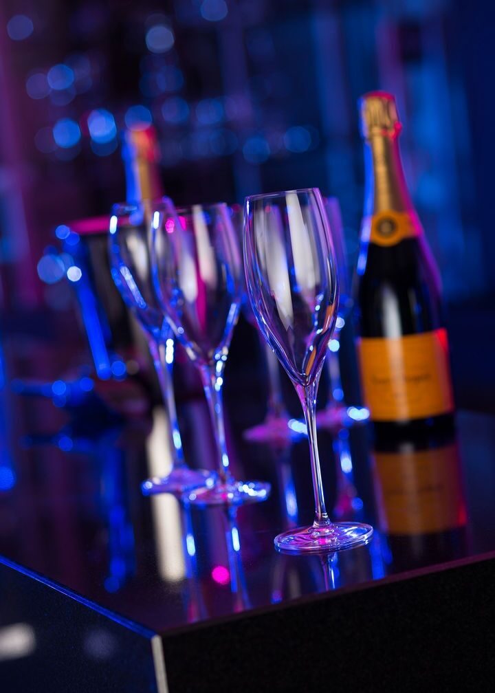 Monte Carlo Wine 16oz (45cl) - Pack of 24 2 Monte Carlo Wine 16oz (45cl) - Pack of 24 - Image 2