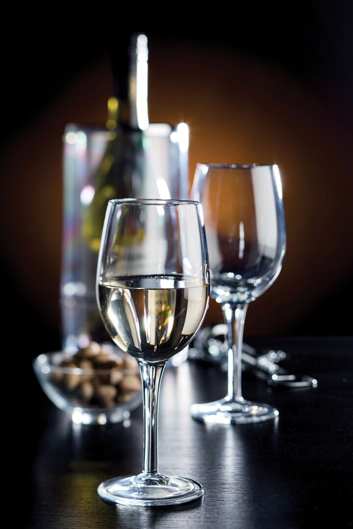 Moda Wine 15.5oz (44cl) - Pack of 12 2 Moda Wine 15.5oz (44cl) - Pack of 12 - Image 2