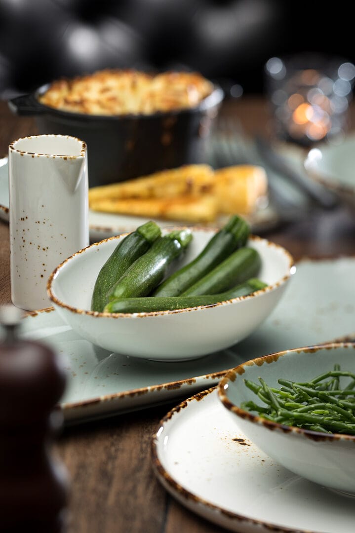 Umbra Briar Oblong Plate 12" (30cm) - Pack of 6 2 Umbra Briar Oblong Plate 12" (30cm) - Pack of 6 - Image 2