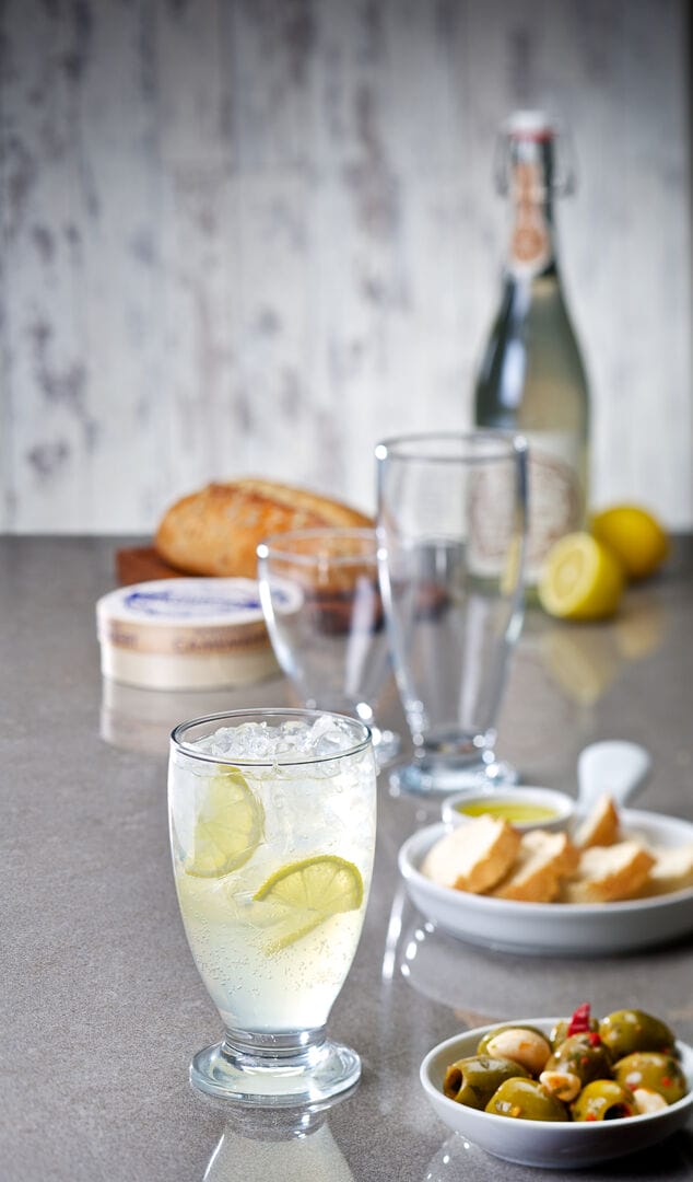 Cin Cin Water 9.5oz (28cl) - Pack Of 48 2 Cin Cin Water 9.5oz (28cl) - Pack Of 48 - Image 2