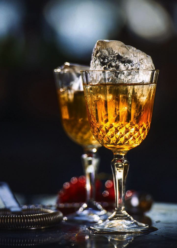 Diony White Wine 8oz (23cl) - Pack Of 24 2 Diony White Wine 8oz (23cl) - Pack Of 24 - Image 2