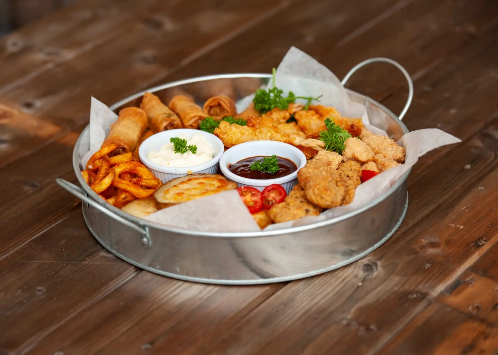 12″ Round Serving Platter Galvanised Tin 10 12″ Round Serving Platter Galvanised Tin - Image 10