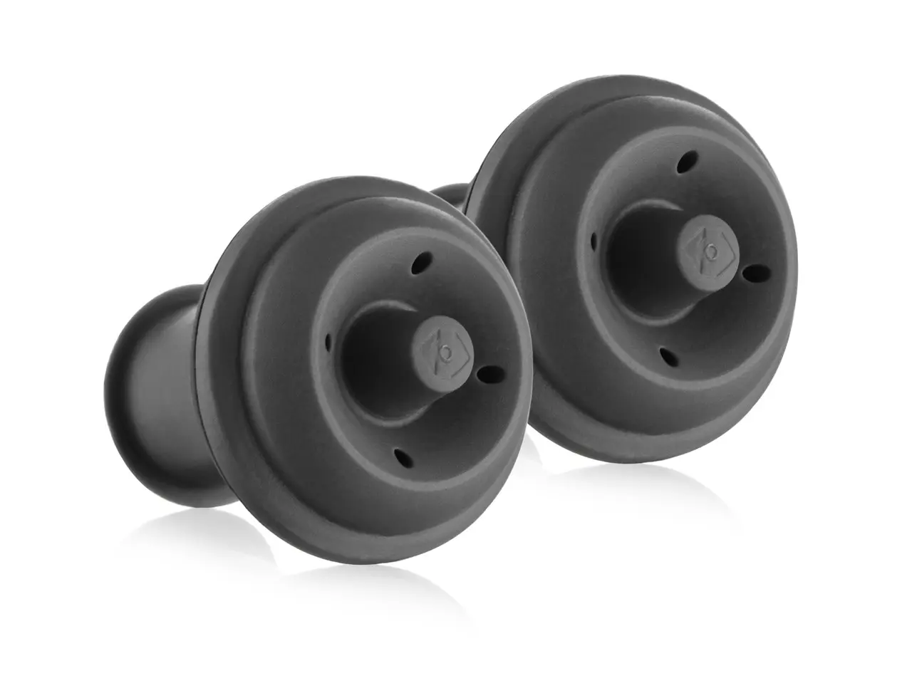 Vacuum Wine Stoppers Grey Set of 2 7 Vacuum Wine Stoppers Grey Set of 2 - Image 7