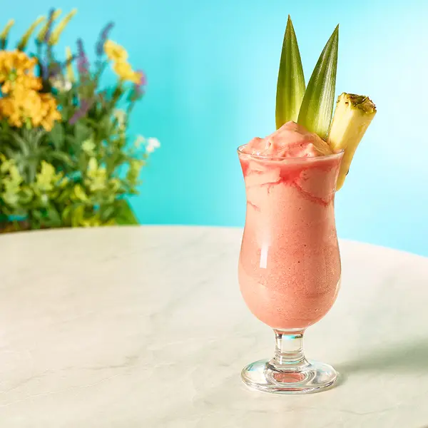 Harmony Polycarbonate Hurricane Glass 33.5cl/ 11.8oz - Pack of 12 2 Harmony Polycarbonate Hurricane Glass 33.5cl/ 11.8oz - Pack of 12 - Image 2