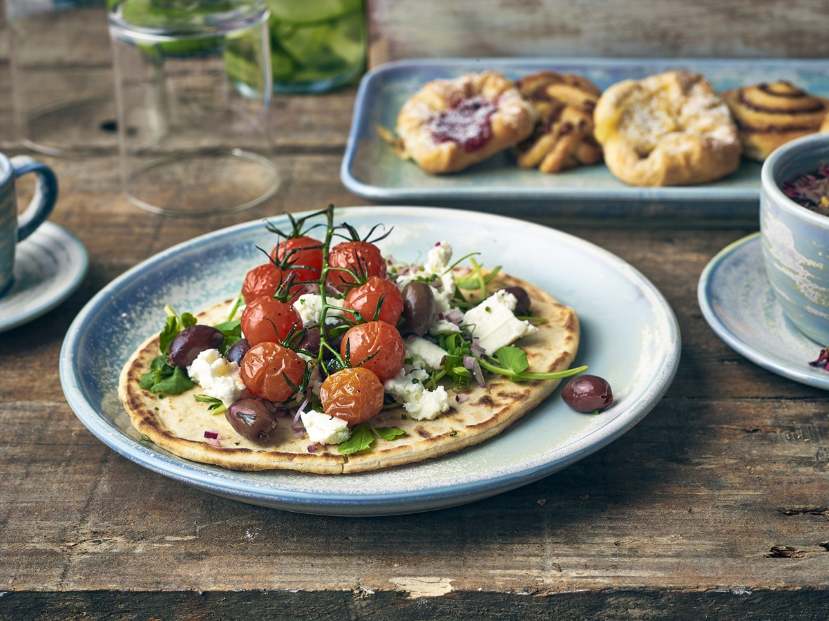 Terra Porcelain Seafoam Coupe Plate 24cm - Pack of 6 4 Terra Porcelain Seafoam Coupe Plate 24cm - Pack of 6 - Image 4