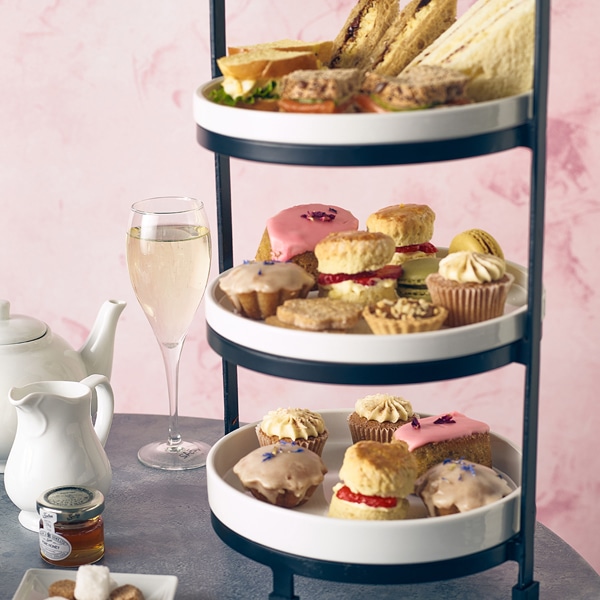 GenWare Three Tier Presentation Plate Stand 20.5cm 2 GenWare Three Tier Presentation Plate Stand 20.5cm - Image 2