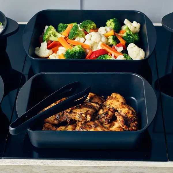 GenWare Non-Stick Cast Aluminium Roaster 35 x 22cm - Pack of 1 2 GenWare Non-Stick Cast Aluminium Roaster 35 x 22cm - Pack of 1 - Image 2