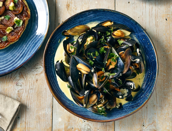 Terra Porcelain Aqua Blue Organic Coupe Bowl 26.5cm - Pack of 6 3 Terra Porcelain Aqua Blue Organic Coupe Bowl 26.5cm - Pack of 6 - Image 3