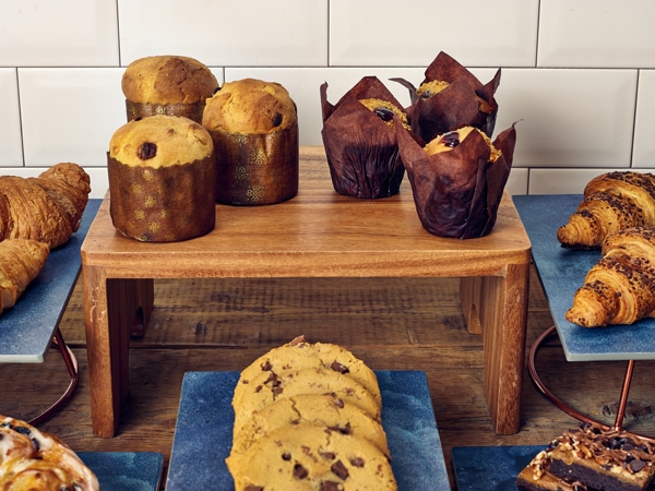 Genware Acacia Wood Buffet Riser GN 1/2 15cm (H) 4 Genware Acacia Wood Buffet Riser GN 1/2 15cm (H) - Image 4