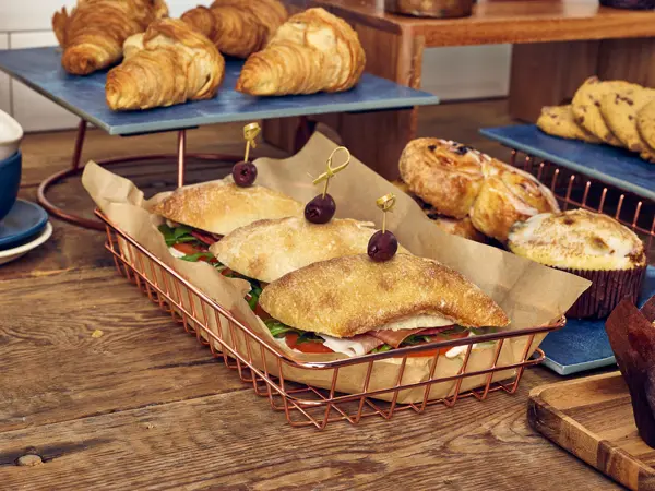 Greaseproof Paper Brown 25 x 35cm - Pack of 1 2 Greaseproof Paper Brown 25 x 35cm - Pack of 1 - Image 2