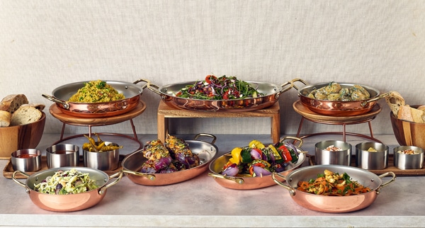 Genware Acacia Wood Buffet Riser GN 1/2 15cm (H) 5 Genware Acacia Wood Buffet Riser GN 1/2 15cm (H) - Image 5