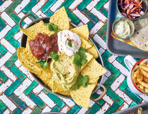 GenWare Vintage Steel Oval Dish 24.5 x 17.5cm - Pack of 6 5 GenWare Vintage Steel Oval Dish 24.5 x 17.5cm - Pack of 6 - Image 5