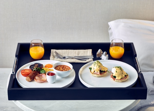 GenWare Solid Black Butlers Tray with Metal Handles 65 x 49cm 3 GenWare Solid Black Butlers Tray with Metal Handles 65 x 49cm - Image 3