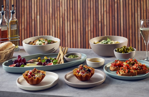 White Copenhagen Round Melamine Plate 17cm - Pack of 6 3 White Copenhagen Round Melamine Plate 17cm - Pack of 6 - Image 3