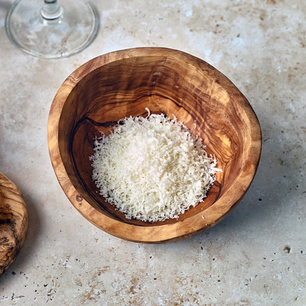 GenWare Olive Wood Rustic Bowl 13cm - Pack of 6 4 GenWare Olive Wood Rustic Bowl 13cm - Pack of 6 - Image 4