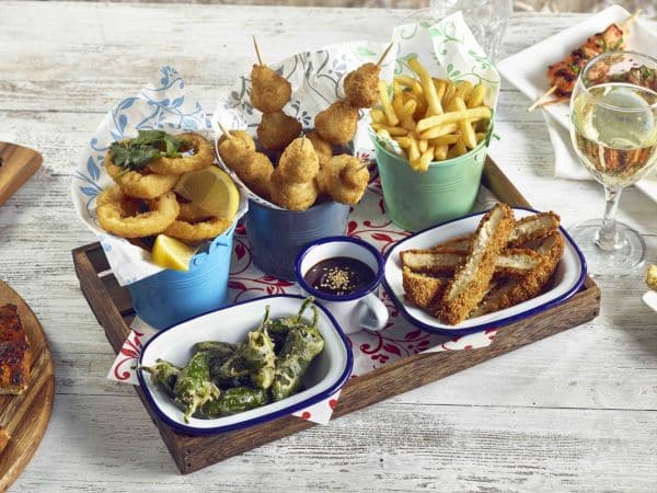 Greaseproof Paper Green Floral Print 25 x 20cm 3 Greaseproof Paper Green Floral Print 25 x 20cm - Image 3