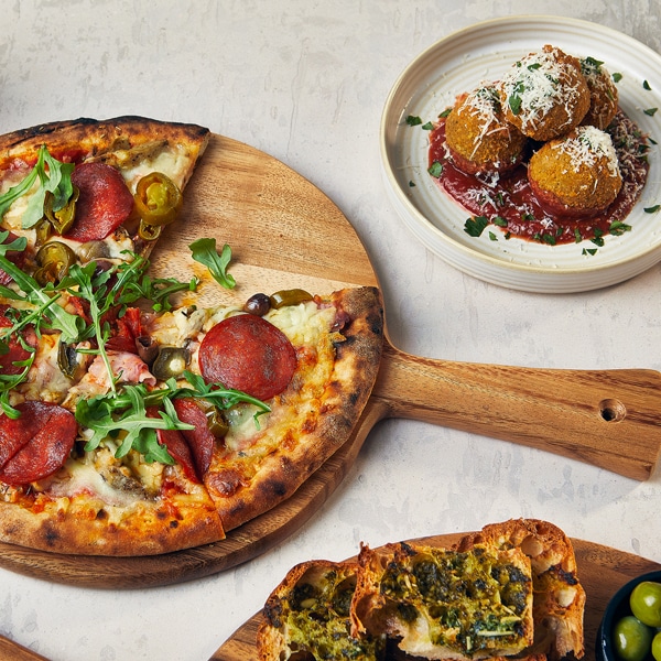 GenWare Acacia Wood Pizza Paddle 28cm Dia - Pack of 1 3 GenWare Acacia Wood Pizza Paddle 28cm Dia - Pack of 1 - Image 3