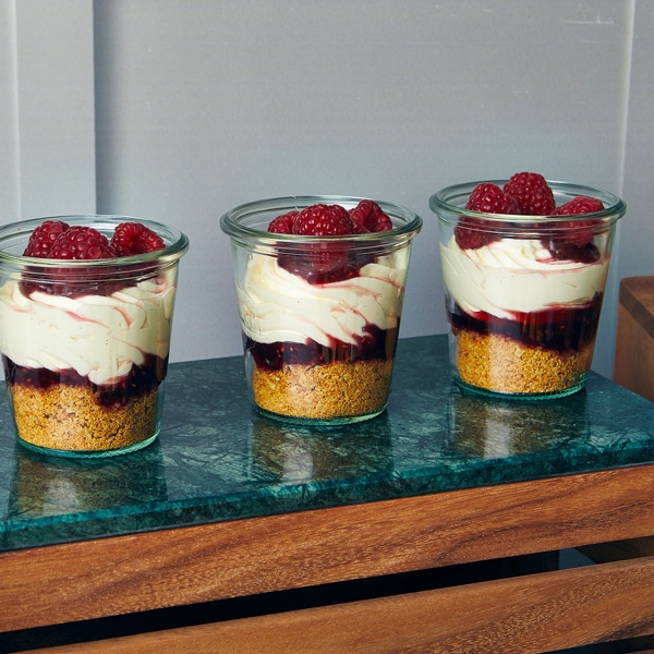 GenWare Green Marble Platter 32 x 18cm GN 1/3 2 GenWare Green Marble Platter 32 x 18cm GN 1/3 - Image 2